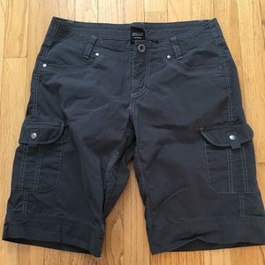 Ladies Kuhl Vintage Patina Dye Shorts Sz 10, Green